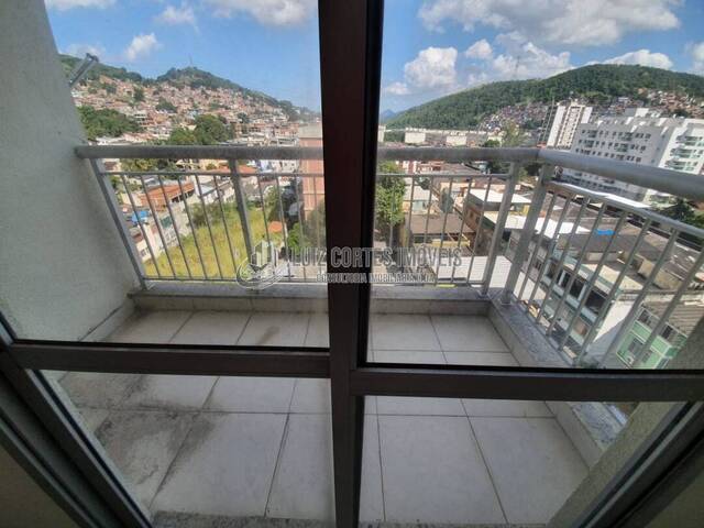 #204 - Apartamento para Venda em Rio de Janeiro - RJ