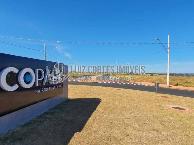 #546 - Lote para Venda em Uberlândia - MG - 2