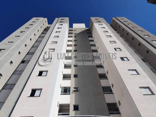 Apartamento para Venda em Uberlândia - 3