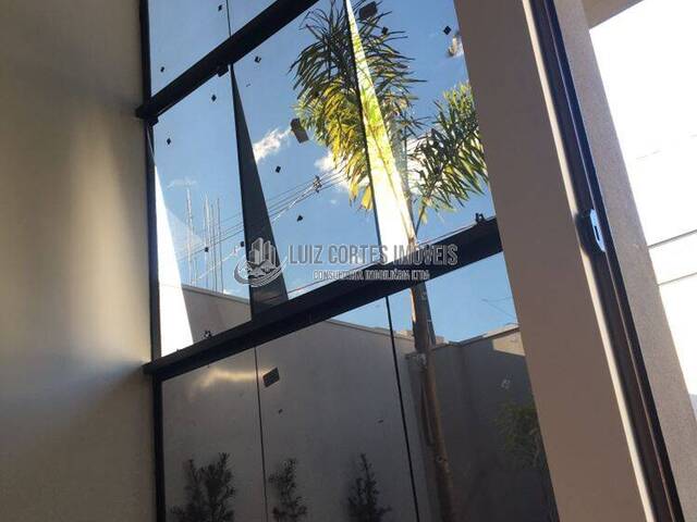 Casa para Venda em Uberlândia - 4