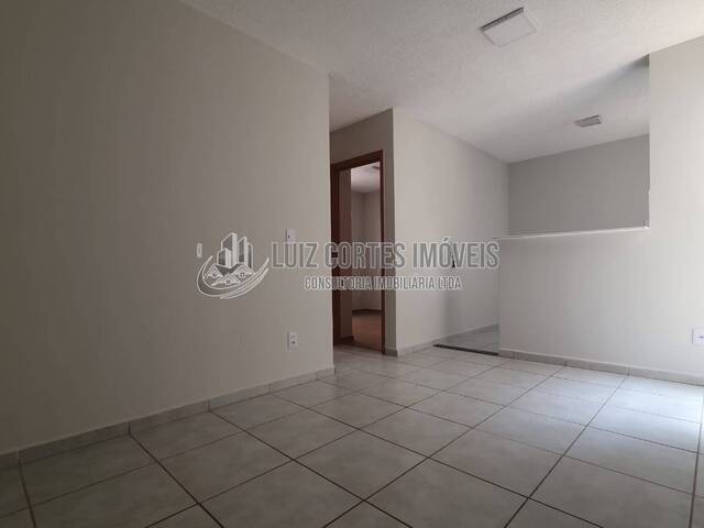 Apartamento para Venda em Uberlândia - 5
