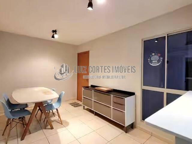 Apartamento para Venda em Uberlândia - 2