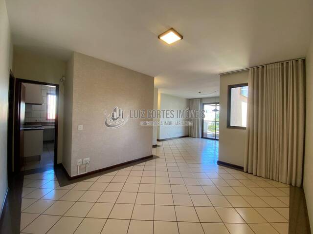 Apartamento para Venda em Uberlândia - 2