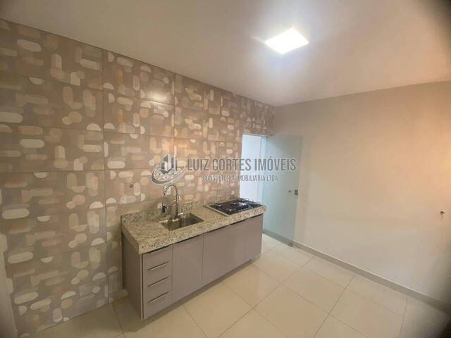 Apartamento para Venda em Uberlândia - 5