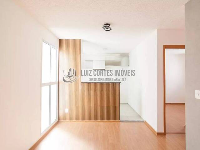 #701 - Apartamento para Venda em Uberlândia - MG - 2