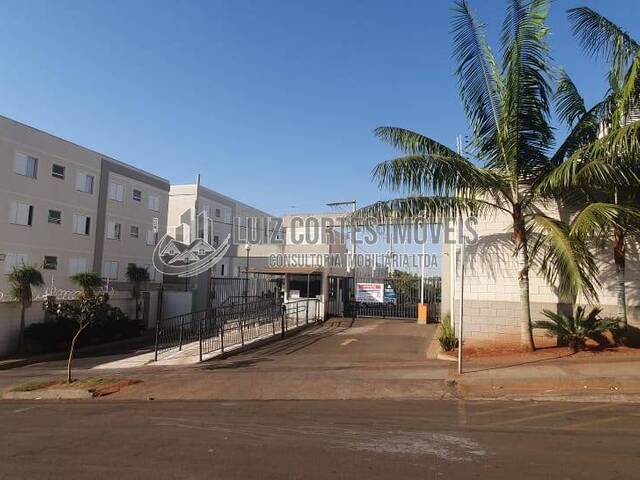 #708 - Apartamento para Venda em Uberlândia - MG - 2