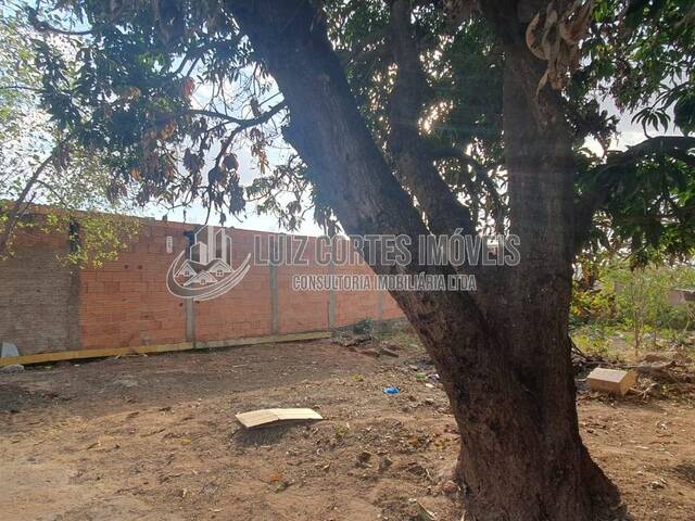 Lote para Venda em Uberlândia - 4