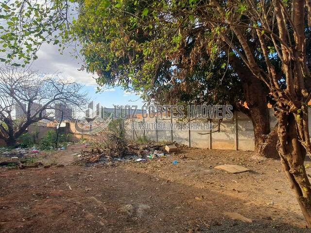 #715 - Lote para Venda em Uberlândia - MG - 2