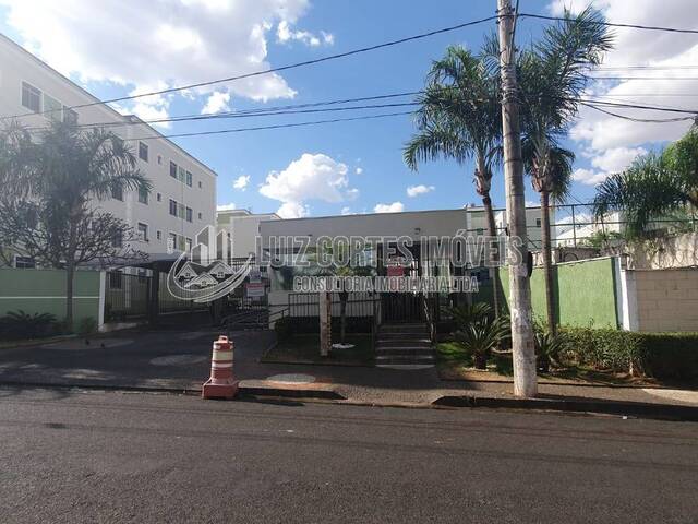 #720 - Apartamento para Venda em Uberlândia - MG - 2