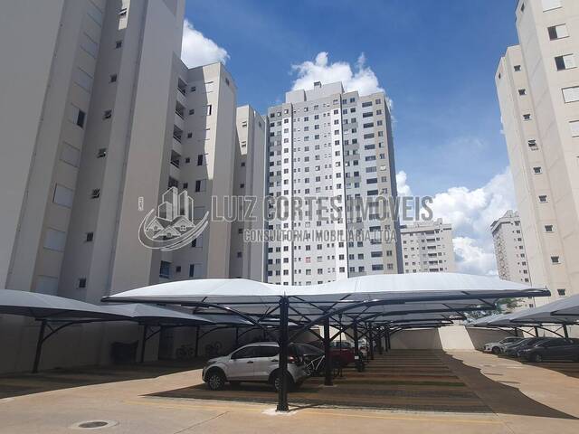 Apartamento para Venda em Uberlândia - 4