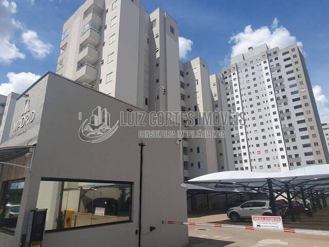 Apartamento para Venda em Uberlândia - 5