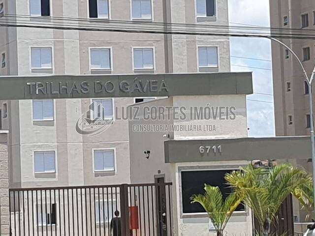 Apartamento para Venda em Uberlândia - 4