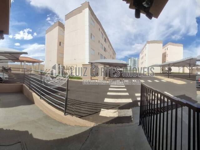 #747 - Apartamento para Venda em Uberlândia - MG