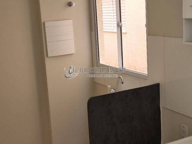 Apartamento para Venda em Uberlândia - 5