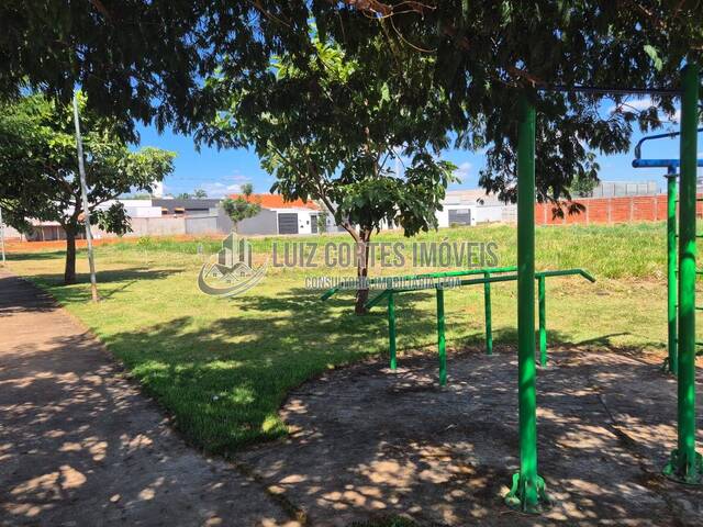 Lote para Venda em Uberlândia - 2