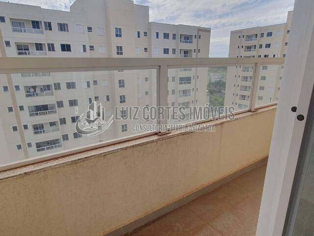 Apartamento para Venda em Uberlândia - 5