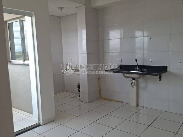 Apartamento para Venda em Uberlândia - 5