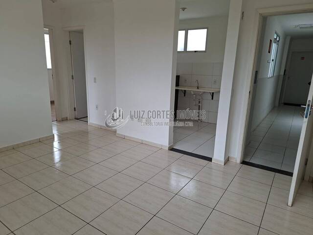 #760 - Apartamento para Venda em Uberlândia - MG