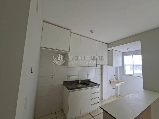 Apartamento para Venda em Uberlândia - 4