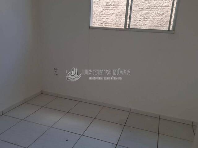 Casa para Venda em Uberlândia - 2