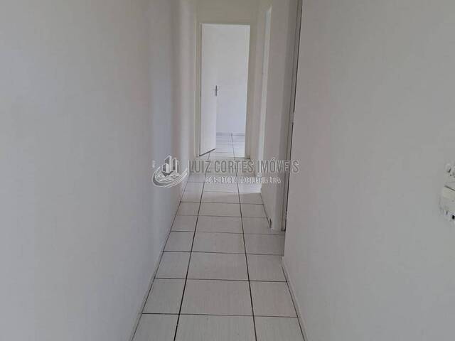 Casa para Venda em Uberlândia - 5