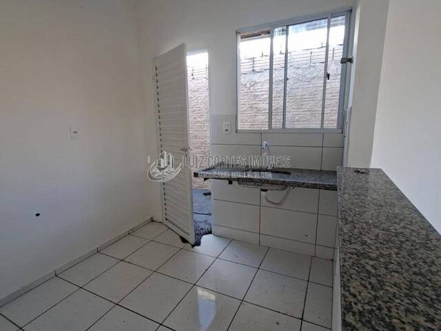 Casa para Venda em Uberlândia - 4
