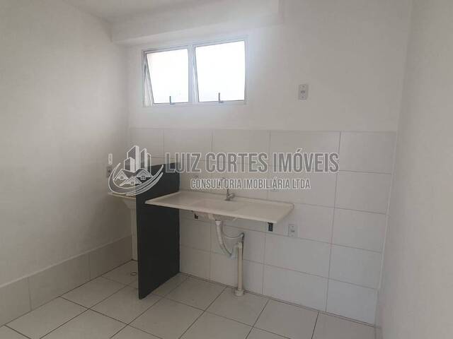 Apartamento para Venda em Uberlândia - 4