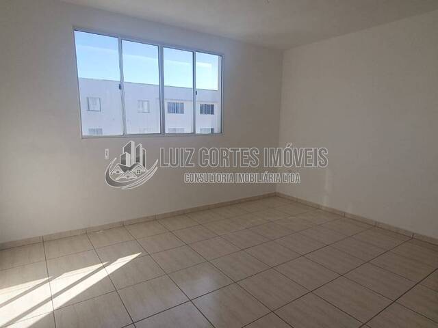 #765 - Apartamento para Venda em Uberlândia - MG