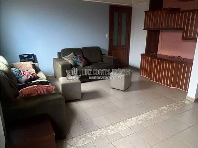 Casa para Venda em Uberlândia - 5