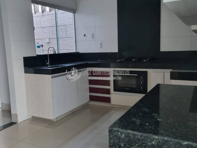 #779 - Casa para Venda em Uberlândia - MG - 2