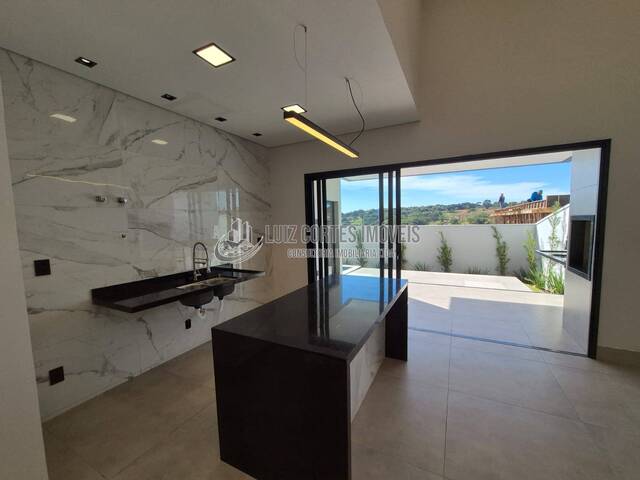 #780 - Casa para Venda em Uberlândia - MG