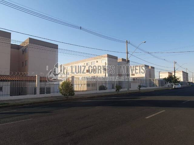 #717 - Apartamento para Venda em Uberlândia - MG - 1