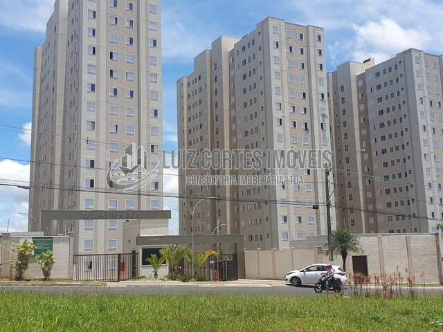 Apartamento para Venda em Uberlândia - 3