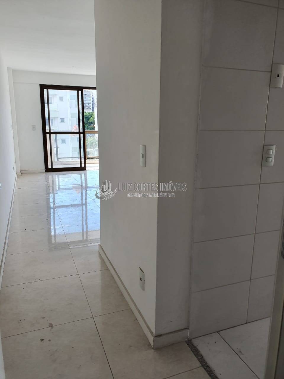 Apartamento à venda e aluguel com 3 quartos, 84m² - Foto 2