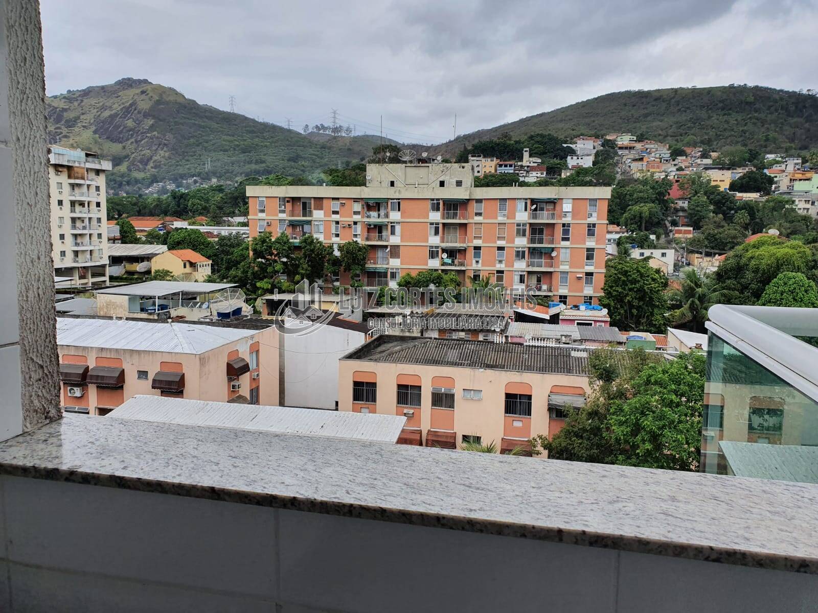 Apartamento à venda e aluguel com 2 quartos, 60m² - Foto 9