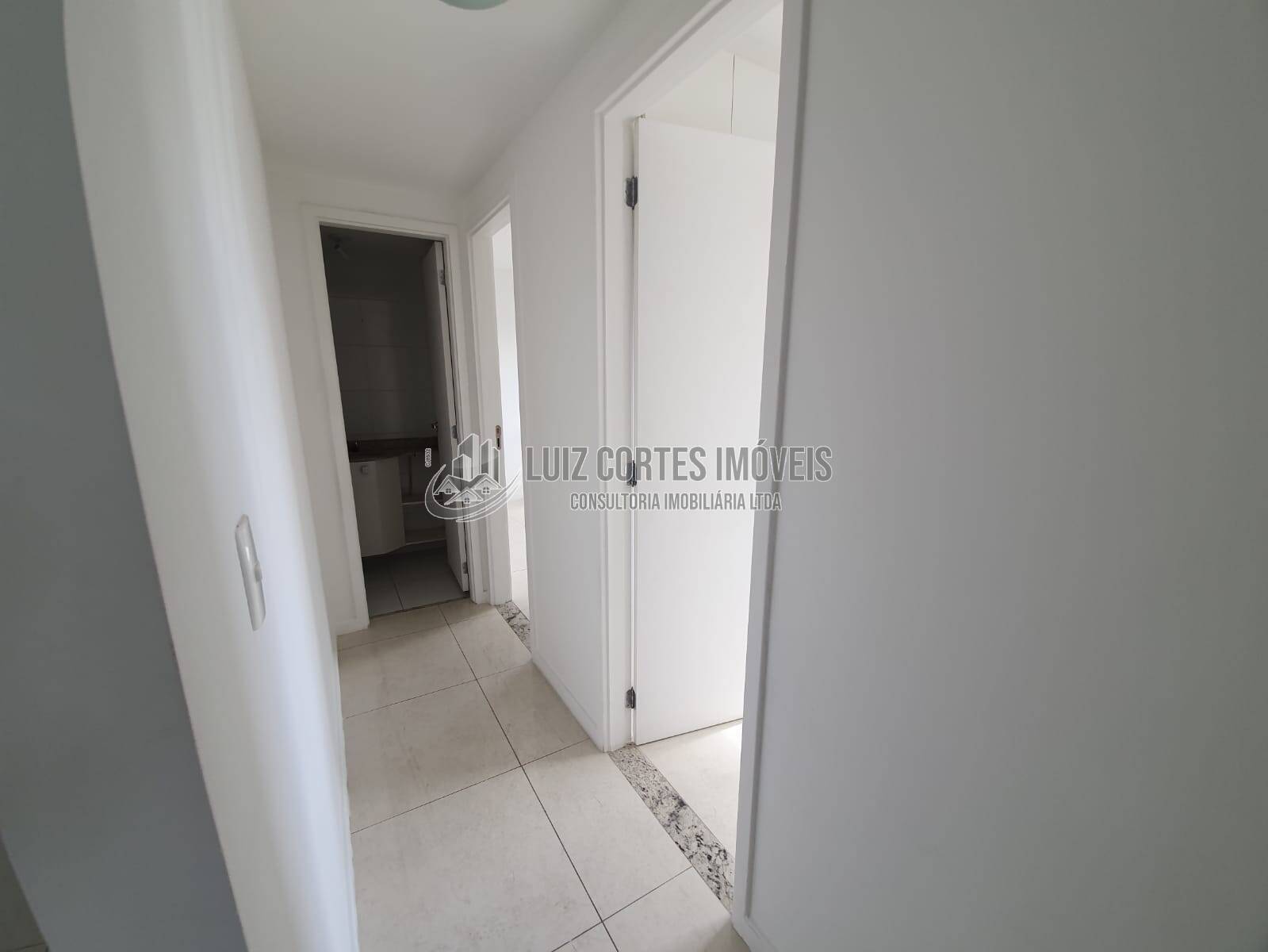 Apartamento à venda e aluguel com 3 quartos, 77m² - Foto 21
