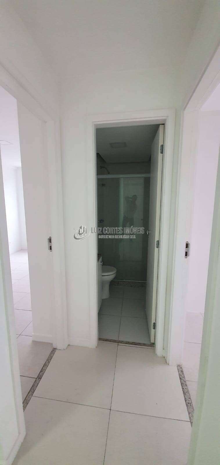 Apartamento à venda e aluguel com 2 quartos, 62m² - Foto 14