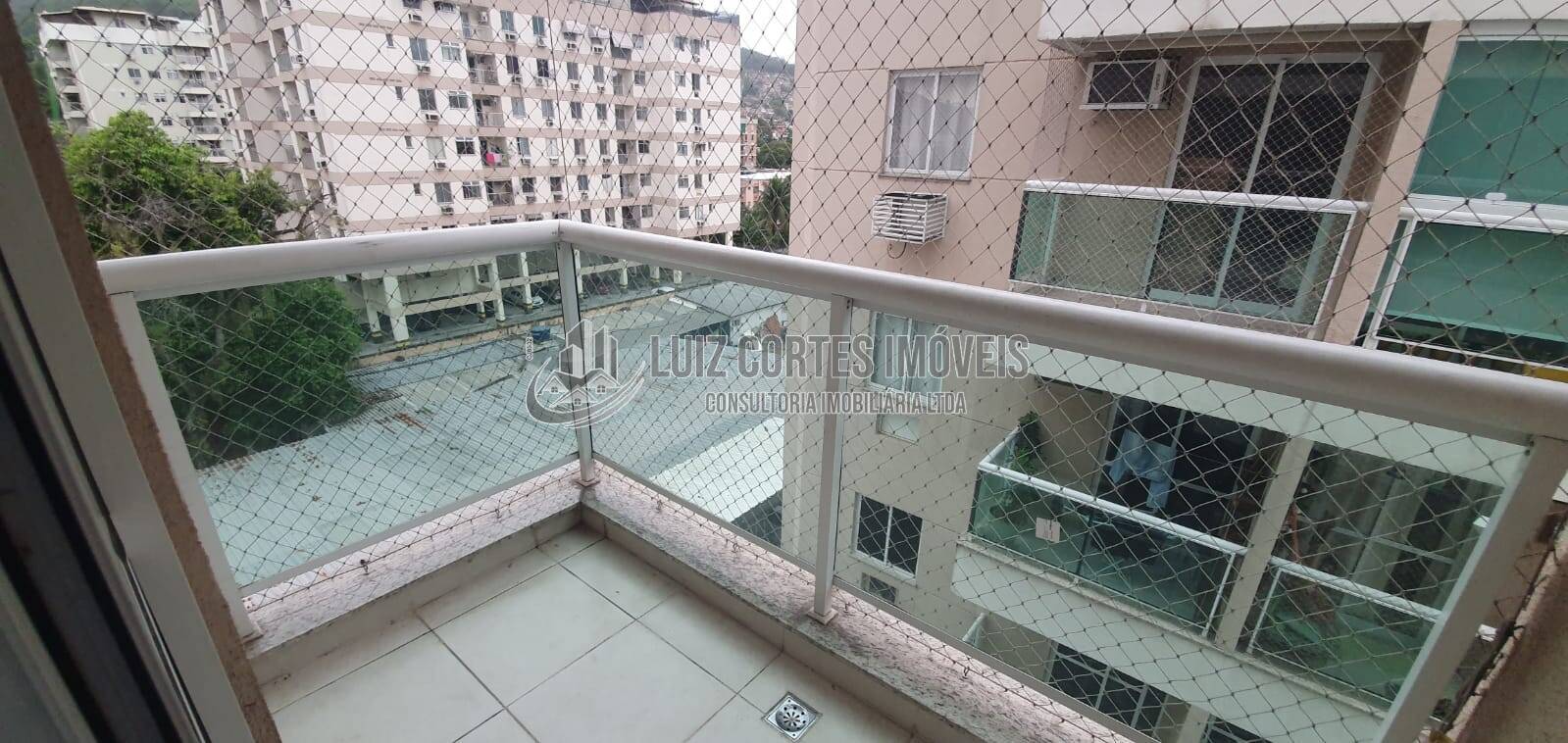 Apartamento à venda e aluguel com 2 quartos, 62m² - Foto 10