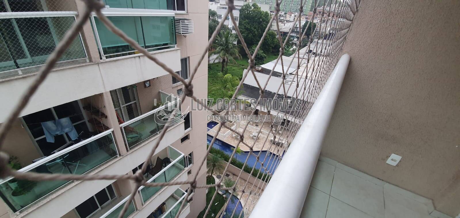 Apartamento à venda e aluguel com 2 quartos, 62m² - Foto 11