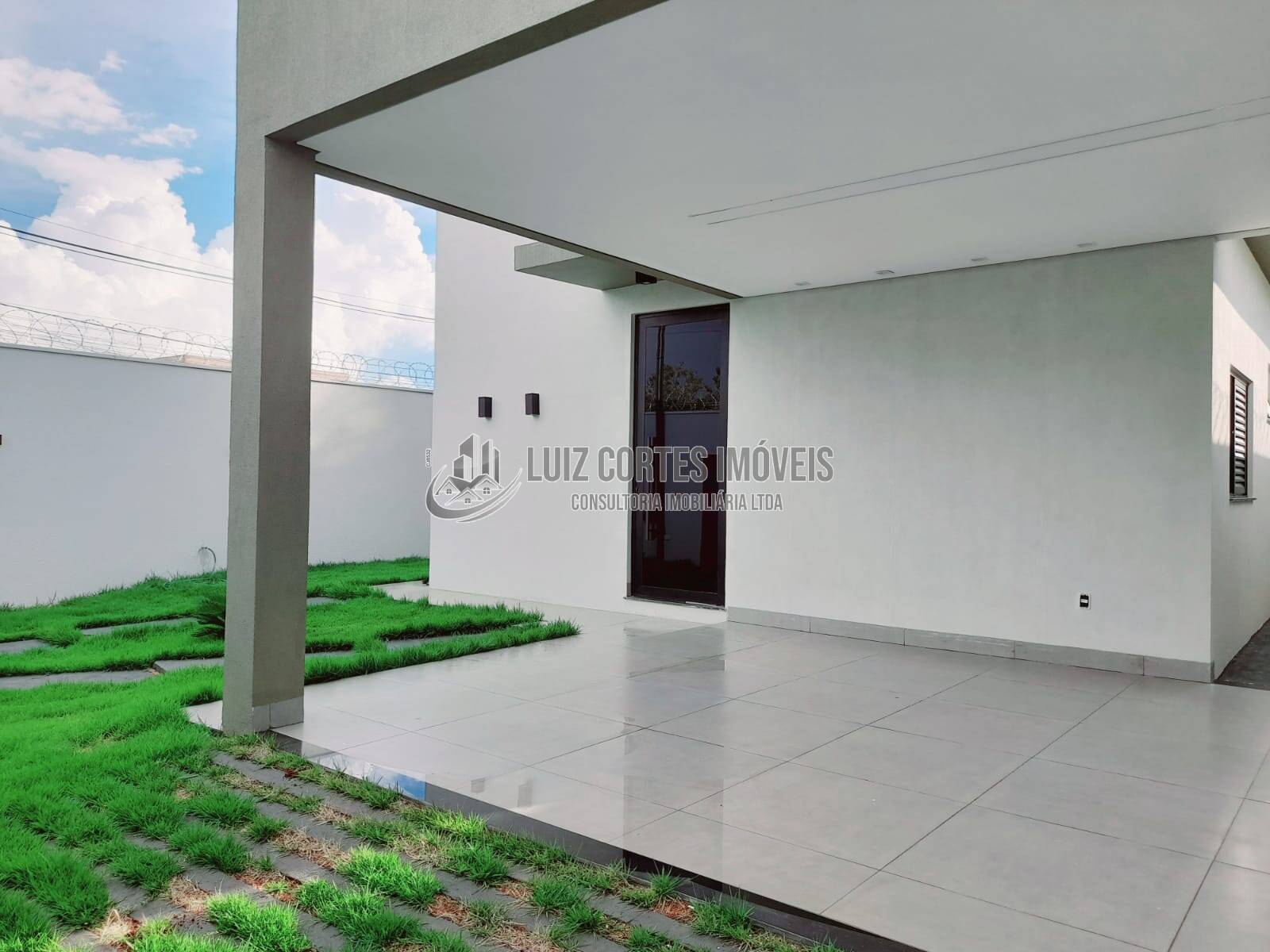 Casa à venda com 3 quartos, 275m² - Foto 4