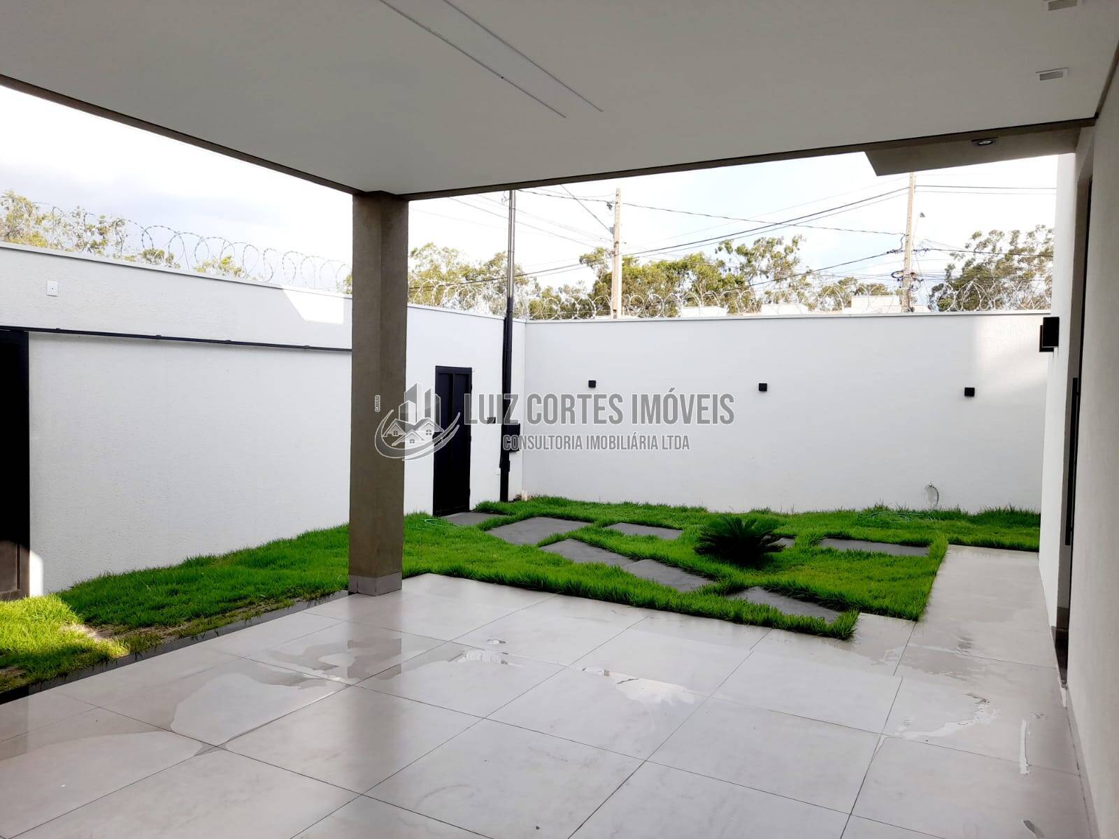 Casa à venda com 3 quartos, 275m² - Foto 5