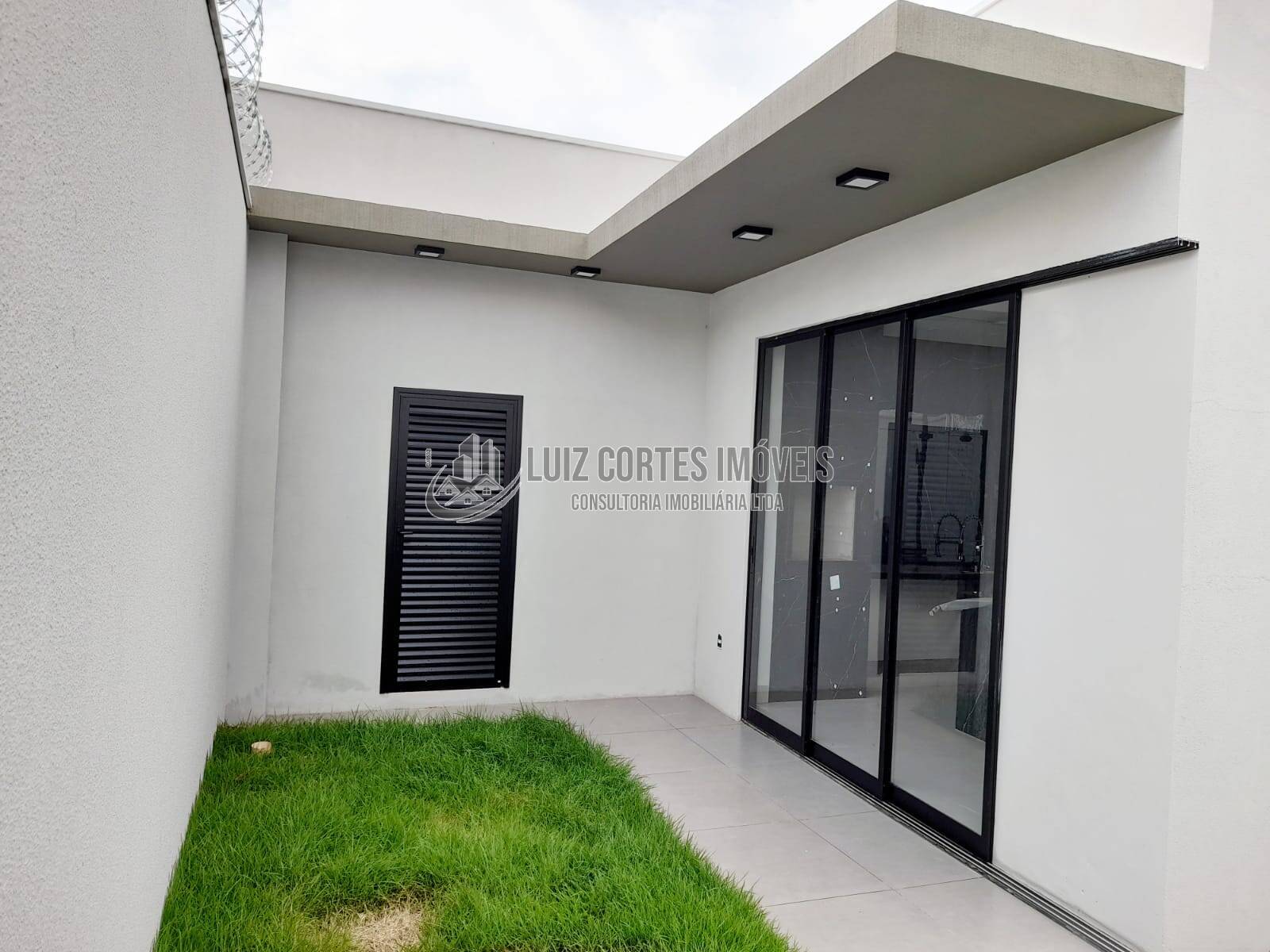Casa à venda com 3 quartos, 275m² - Foto 6