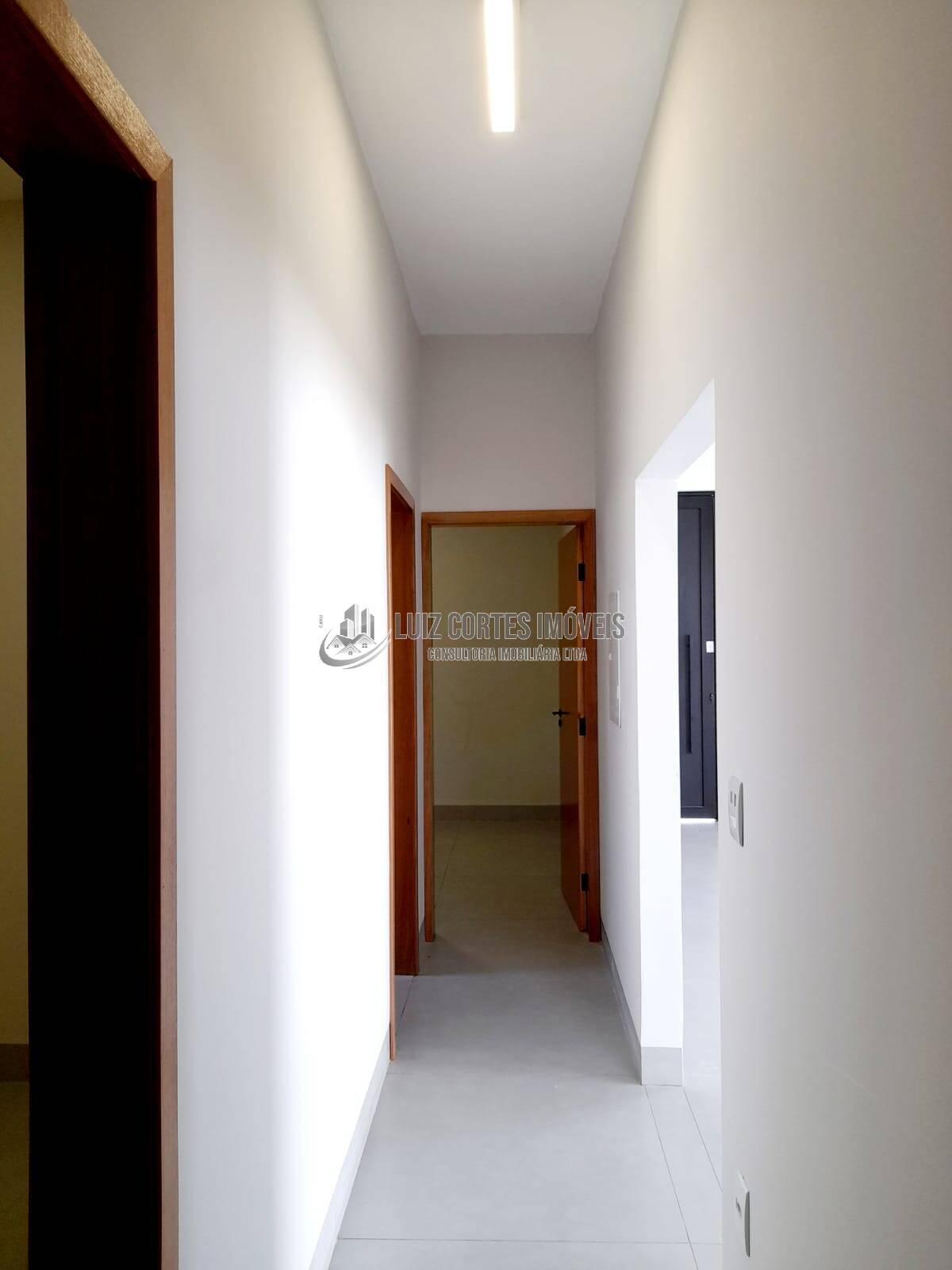 Casa à venda com 3 quartos, 275m² - Foto 18
