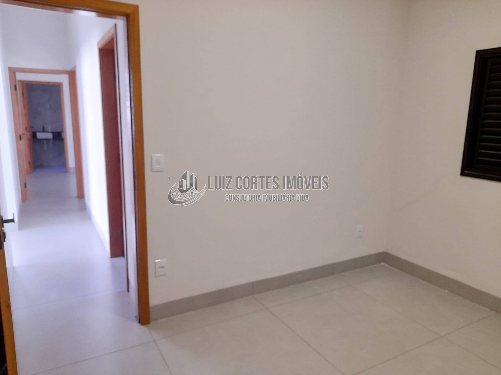 Casa à venda com 3 quartos, 275m² - Foto 19