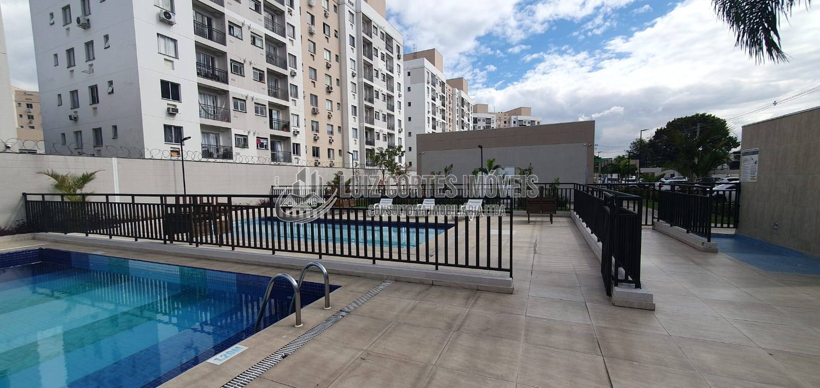 Apartamento à venda com 2 quartos, 44m² - Foto 32