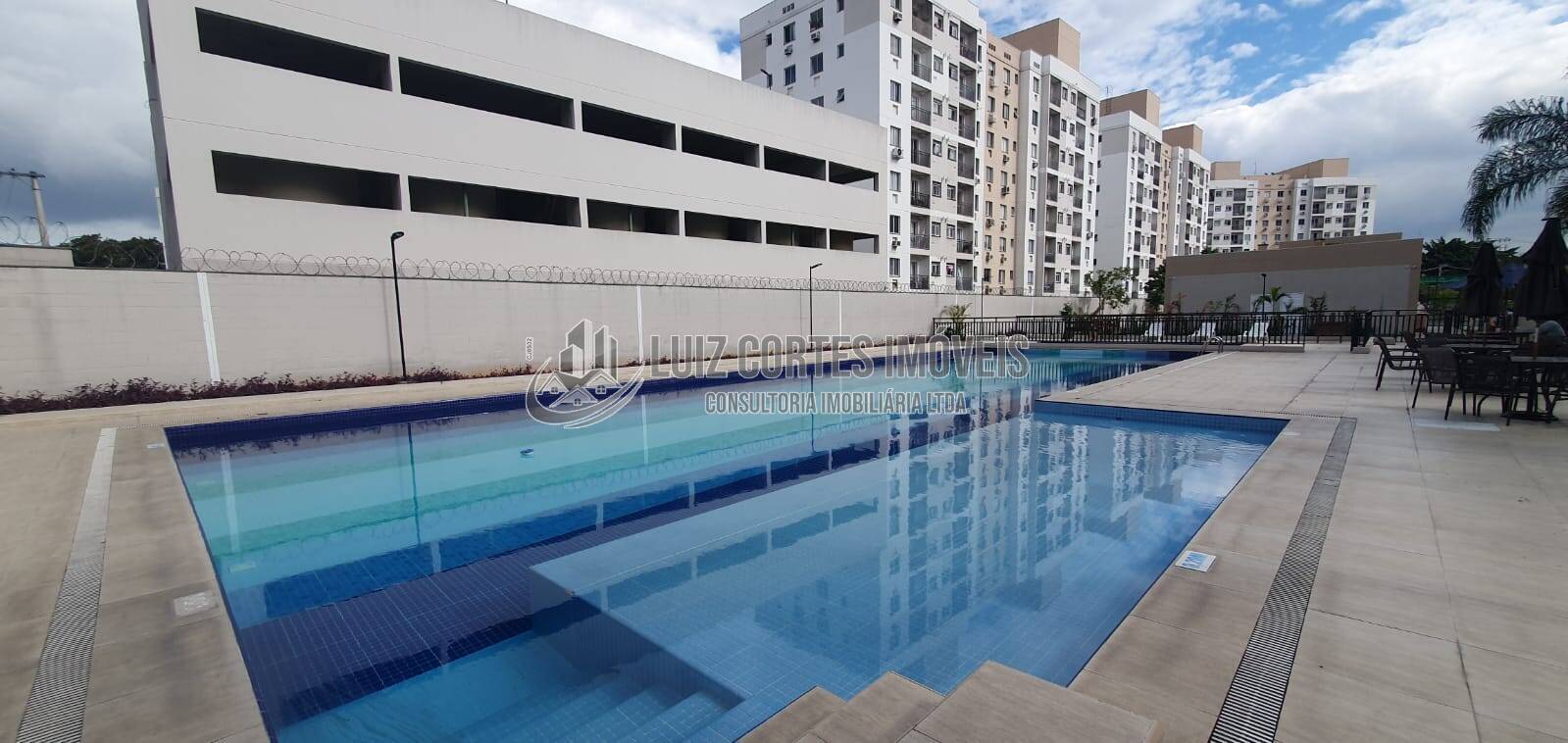 Apartamento à venda com 2 quartos, 44m² - Foto 31