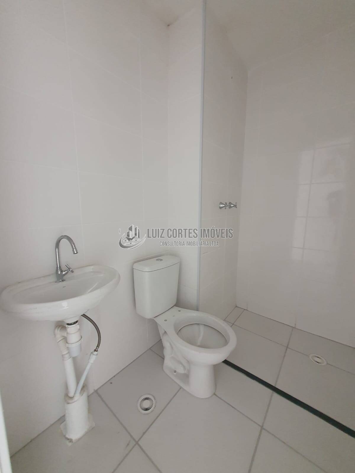 Apartamento à venda com 2 quartos, 44m² - Foto 26