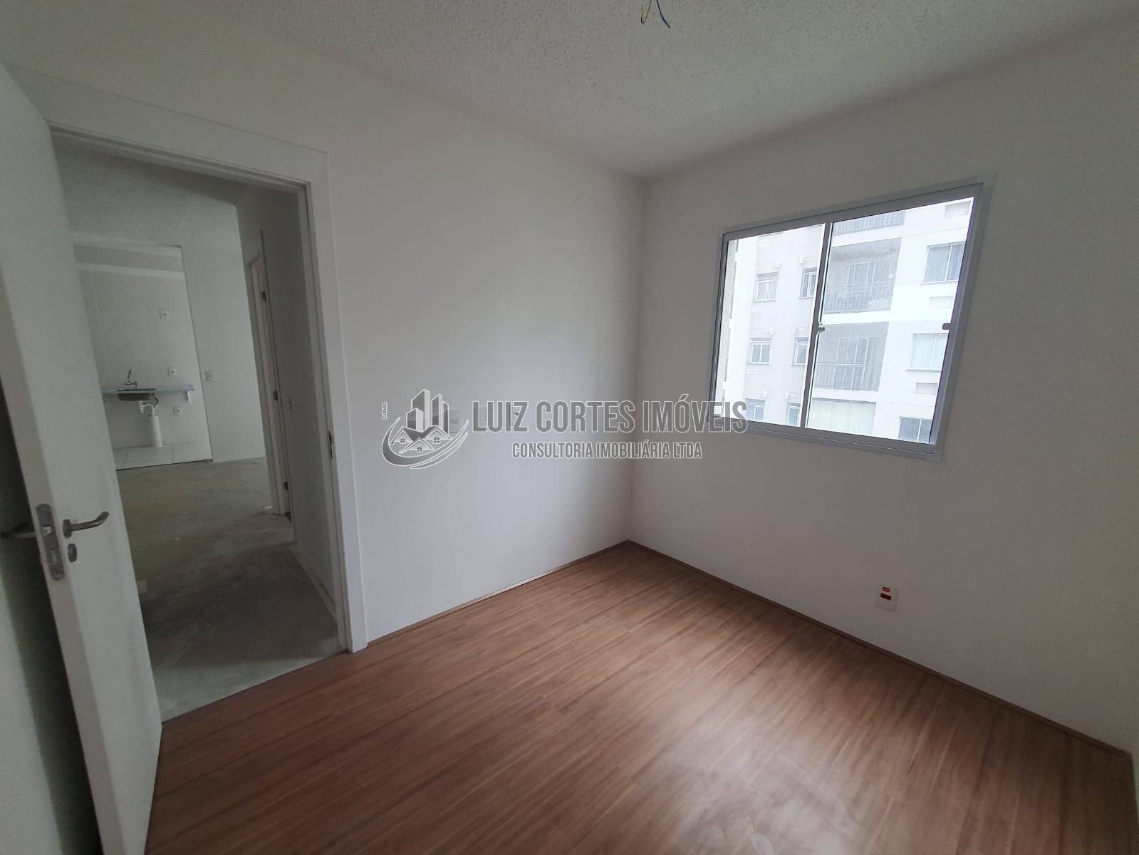 Apartamento à venda com 2 quartos, 44m² - Foto 25