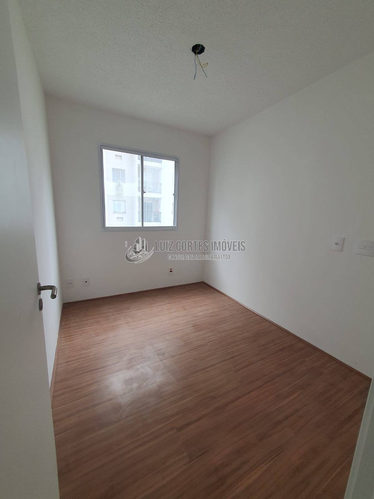 Apartamento à venda com 2 quartos, 44m² - Foto 23