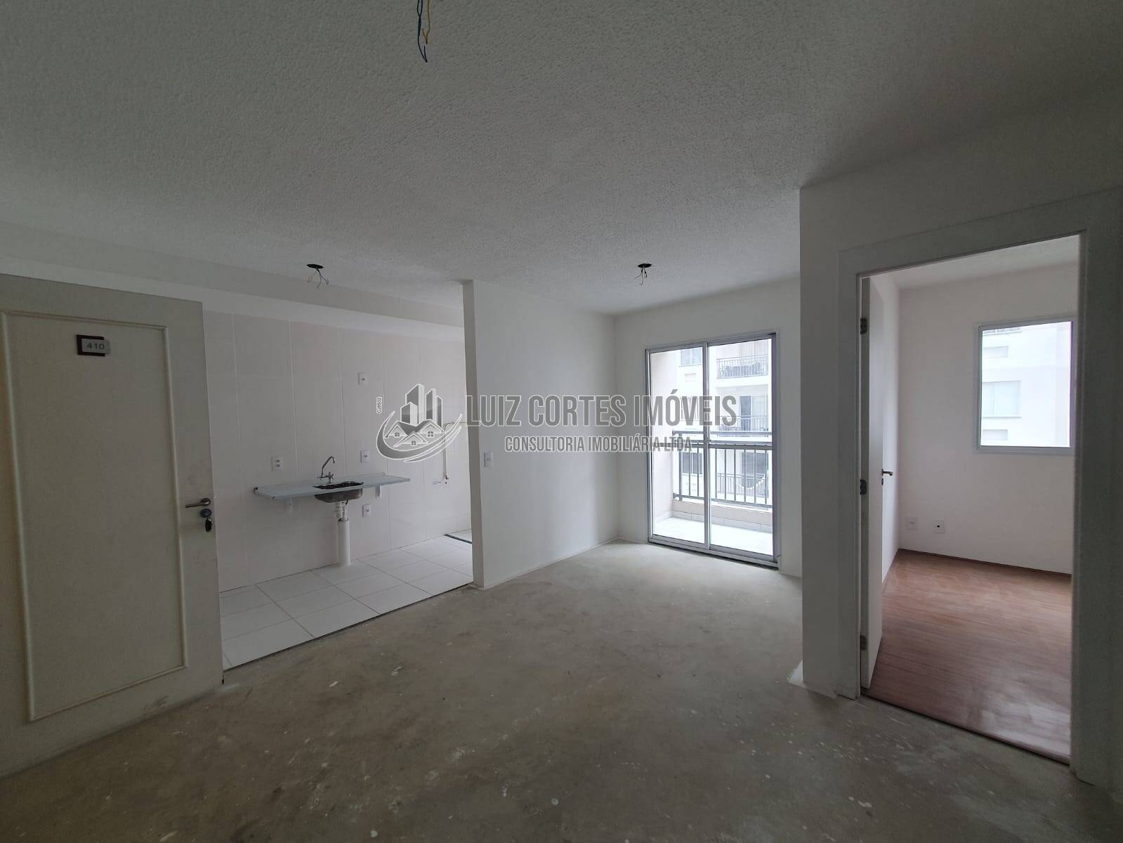 Apartamento à venda com 2 quartos, 44m² - Foto 13